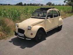 Gelb Gebraucht 1986 Citroën 2CV Cabrio | 11.400 €
