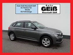 Grau Neu 2024 Skoda Kamiq Drive SUV | 23.499 € (Fairer Preis)