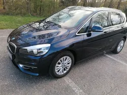 Blau Gebraucht 2015 BMW 218 Active Tourer Luxury Line Van / Kleinbus | 14.200 € (Fairer Preis)