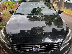 Schwarz Gebraucht 2015 Volvo V60 Summum Kombi | 6.999 € (Guter Preis)
