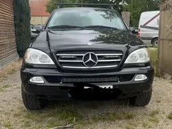 Schwarz Gebraucht 2005 Mercedes ML400 SUV | 7.500 €
