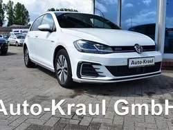 Weiß Gebraucht 2020 VW Golf VII GTE Limousine | 20.749 € (Fairer Preis)