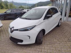 Weiß Gebraucht 2018 Renault Zoe Life Kleinwagen | 7.990 € (Fairer Preis)