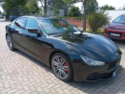 Schwarz Gebraucht 2015 Maserati Ghibli Coupé | 25.800 € (Fairer Preis)