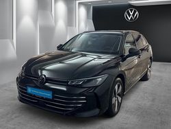 Grenadillschwarz metallic Gebraucht 2024 VW Passat Business Kombi | 39.280 € (Guter Preis)