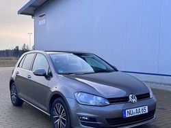 Grau Gebraucht 2017 VW Golf VII Allstar Kombi | 12.599 € (Fairer Preis)