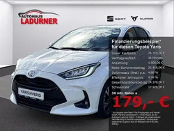 Weiss Gebraucht 2025 Toyota Yaris Hybrid Team Limousine | 26.310 € (Etwas zu teuer)