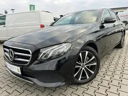 Obsidianschwarz metalliclack Gebraucht 2019 Mercedes E300 Avantgarde Limousine | 27.990 € (Fairer Preis)