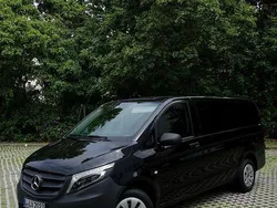 Schwarz Gebraucht 2019 Mercedes Vito Van / Kleinbus | 28.500 €