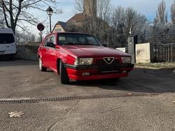 Rot Gebraucht 1990 Alfa Romeo 75 Limousine | 7.500 €