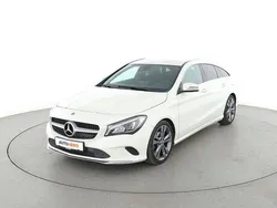 Weiß Gebraucht 2017 Mercedes CLA200 Shooting Brake Urban Kombi | 21.230 € (Fairer Preis)