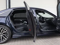 Blau Gebraucht 2023 Audi A8L S-Line Limousine | 86.900 € (Superpreis)