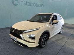 Weiß Gebraucht 2022 Mitsubishi Eclipse Cross SUV | 20.499 € (Guter Preis)
