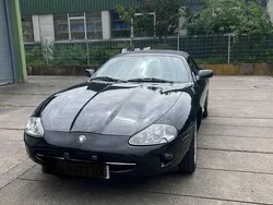 Schwarz Gebraucht 1997 Jaguar XK8 Cabrio | 14.900 € (Teuer)