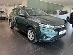 Grün Neu 2025 Dacia Sandero Expression Kleinwagen | 17.370 € (Guter Preis)