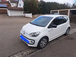 Weiß Gebraucht 2015 VW up! Cup Kleinwagen | 6.100 € (Fairer Preis)