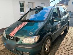 Grün Gebraucht 2002 Opel Zafira Van / Kleinbus | 600 € (Superpreis)