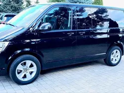 Schwarz Gebraucht 2015 VW T6 Highline Van | 28.200 € (Fairer Preis)