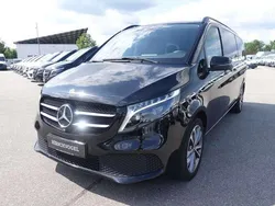 Schwarz Gebraucht 2023 Mercedes V300 Avantgarde Van / Kleinbus | 57.890 € (Superpreis)