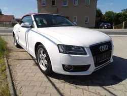 Weiß Gebraucht 2010 Audi A5 Cabriolet Design Cabrio | 9.999 € (Guter Preis)