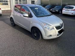 Silber Gebraucht 2010 Opel Agila Limousine | 2.650 € (Fairer Preis)