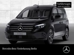 Helvinsilber Gebraucht 2024 Mercedes T180 Progressive Van / Kleinbus | 32.780 € (Teuer)