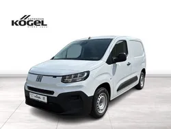 Weiß (weiß) Neu 2025 Fiat Doblò Easy Van / Kleinbus | 19.990 € (Etwas zu teuer)
