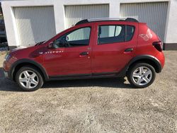 Rot Gebraucht 2014 Dacia Sandero Ambiance Kleinwagen | 7.800 € (Fairer Preis)