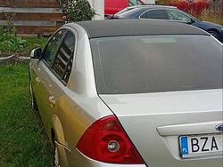 Silber Gebraucht 2006 Ford Mondeo Limousine | 1.200 € (Teuer)