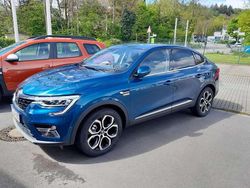 Sansibarblau metallic Gebraucht 2023 Renault Arkana Techno SUV | 33.500 € (Teuer)