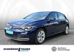 Atlantic blue metallic Gebraucht 2022 VW Golf VIII Style Limousine | 25.690 € (Fairer Preis)
