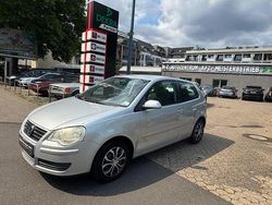 Reflexsilber metallic Gebraucht 2005 VW Polo Comfortline Limousine | 1.990 € (Guter Preis)