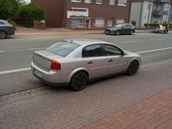 Silber Gebraucht 2003 Opel Vectra Comfort Limousine | 2.400 € (Fairer Preis)
