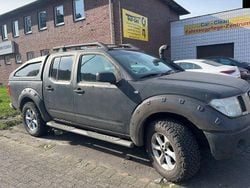 Schwarz Gebraucht 2006 Nissan Navara Abholung | 4.999 € (Etwas zu teuer)