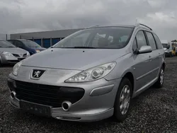 Silber Gebraucht 2008 Peugeot 307 Sport Limousine | 1.200 € (Guter Preis)
