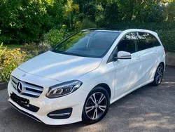 Weiß Gebraucht 2015 Mercedes B200 Van / Kleinbus | 16.100 € (Fairer Preis)