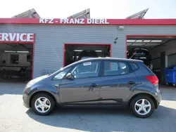 Grau Gebraucht 2018 Kia Venga Kleinwagen | 10.850 € (Fairer Preis)
