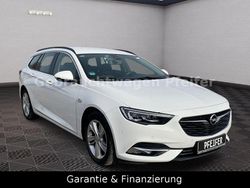 Weiß Gebraucht 2017 Opel Insignia Kombi | 11.490 € (Guter Preis)