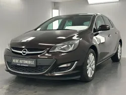 Braun Gebraucht 2013 Opel Astra Innovation Limousine | 6.900 € (Fairer Preis)