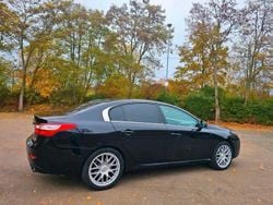 Schwarz Gebraucht 2013 Renault Latitude Limousine | 8.000 €