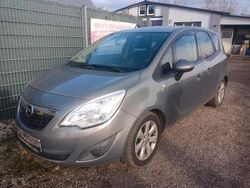 Braun Gebraucht 2012 Opel Meriva Van / Kleinbus | 3.899 €