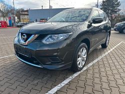 Grün Gebraucht 2016 Nissan X-Trail Visia SUV | 11.690 € (Fairer Preis)