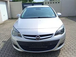 Silber Gebraucht 2014 Opel Astra Kombi | 3.300 € (Guter Preis)