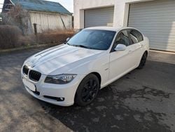 Weiß Gebraucht 2010 BMW 318 Limousine | 4.500 € (Fairer Preis)
