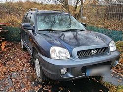 Blau Gebraucht 2005 Hyundai Santa Fe SUV | 2.500 €
