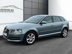Grau Gebraucht 2011 Audi A3 Sportback Attraction Limousine | 6.700 € (Fairer Preis)