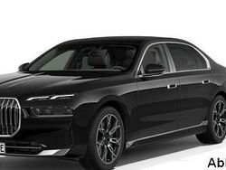 Schwarz Gebraucht 2024 BMW 750e Executive Limousine | 98.690 € (Fairer Preis)