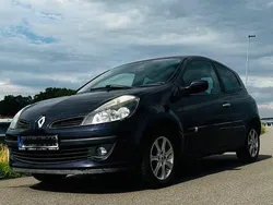 Violett Gebraucht 2007 Renault Clio II Exception Limousine | 1.990 € (Guter Preis)