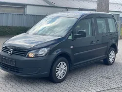 Schwarz Gebraucht 2014 VW Caddy Trendline Van / Kleinbus | 5.950 € (Fairer Preis)