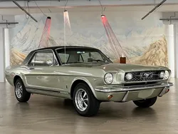 Grün Gebraucht 1966 Ford Mustang | 39.990 €